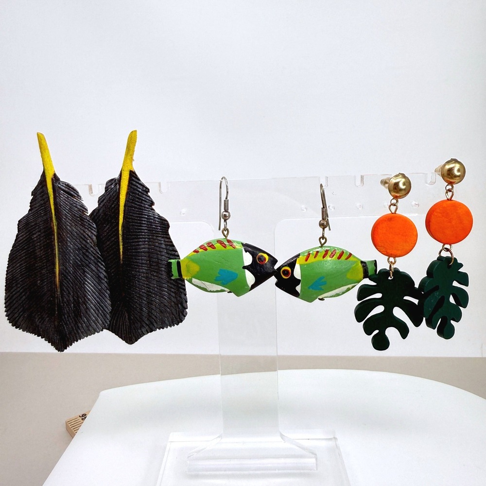 Hand‎ Painted Wood Earring Bundle Tropical Fish Monstera Leaf Feather 3 Pairs